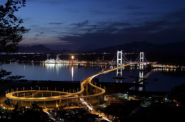 白鳥大橋